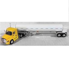 H0 Cascadia Day-Cab Tractor w/Cryo Tank Trailer - Assembled