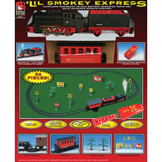 Battery-Powered Steam Freight Set Lil Smokey Express