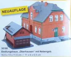 H0 Bausatz - Siedlungshaus \"Oberhausen\" mit Nebengebäude