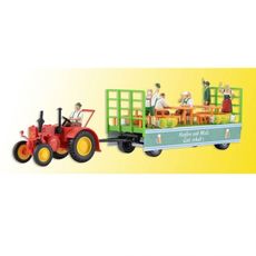 H0 LANZ Traktor mit Festwagen und 6 Figuren